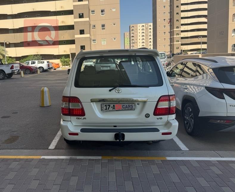 تويوتا لاندكروزر